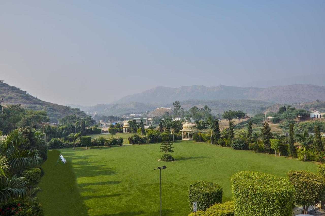 Club Mahindra Udaipur Otel Dış mekan fotoğraf